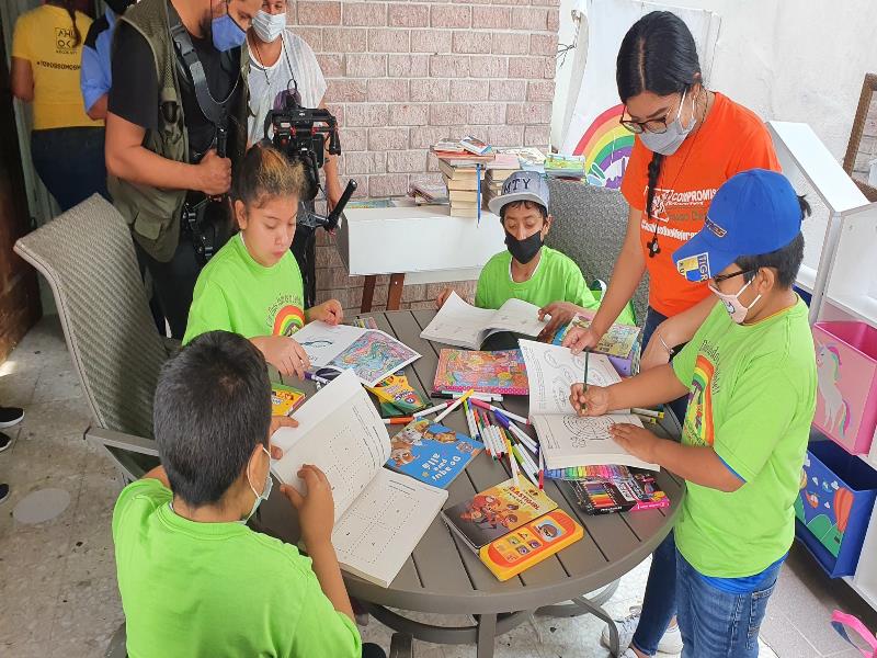 Realizaron la transformación de un espacio de cada casa hogar