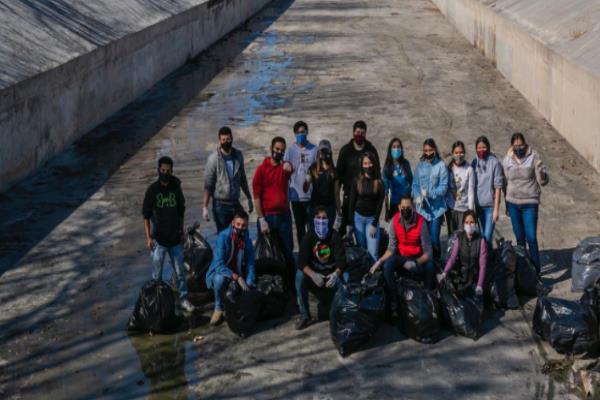 Limpiaron y despejaron el tramo del "Canalón" que pasa por las colonias Milenium, San Isidro y Pueblo Nuevo 