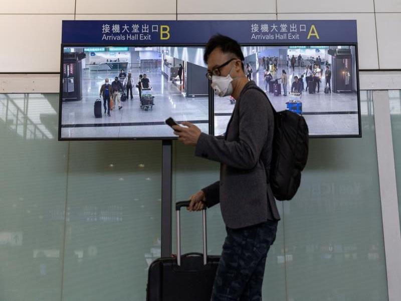 La Organización Mundial de la Salud (OMS) no logró hoy consensuar si el actual brote de coronavirus en Wuhan (China), con más de 440 afectados y 17 muertos, debe o no ser declarado emergencia internacional. EFE/EPA/JEROME FAVRE