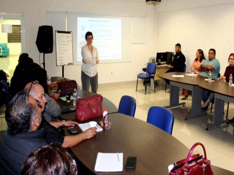 La conferencia fue impartida en el Centro de Bachillerato Tecnológico Industrial y de Servicios No. 22