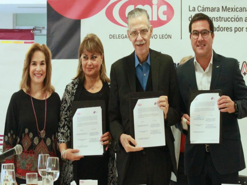 El Instituto Estatal de las Personas Adultas Mayores y la Cámara Mexicana de la Industria de la Construcción, firmaron un convenio de colaboración para brindar espacios de difusión, promoción y capacitación a adultos mayores