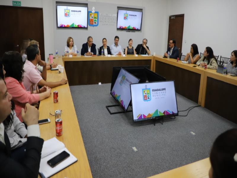 Ya iniciaron la capacitación de médicos de la Cruz Verde Guadalupe y de la Clínica Municipal para trabajar en la prevención de enfermedades respiratorias agudas